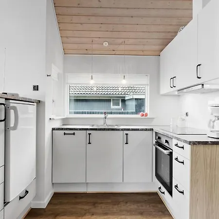 Two-bedroom In Bjert *