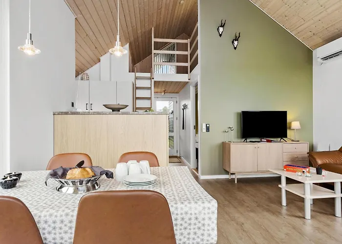 Two-bedroom In Bjert Feriehus