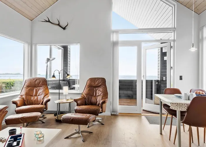 Two-bedroom In Bjert Feriehus Abjerg